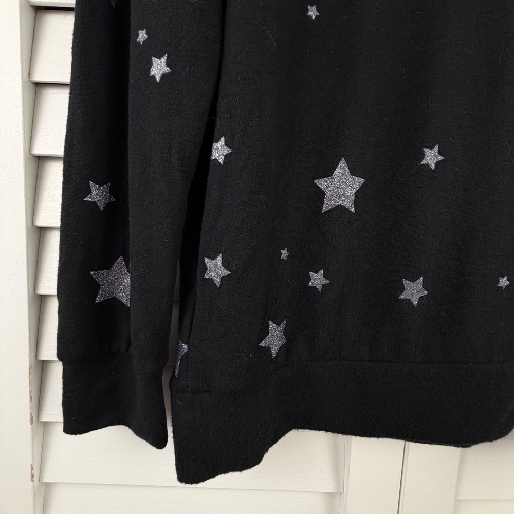 Chaser Sweatshirt XL Black Silver Glitter Star Print Long Sleeve Knit NEW - Picture 12 of 16